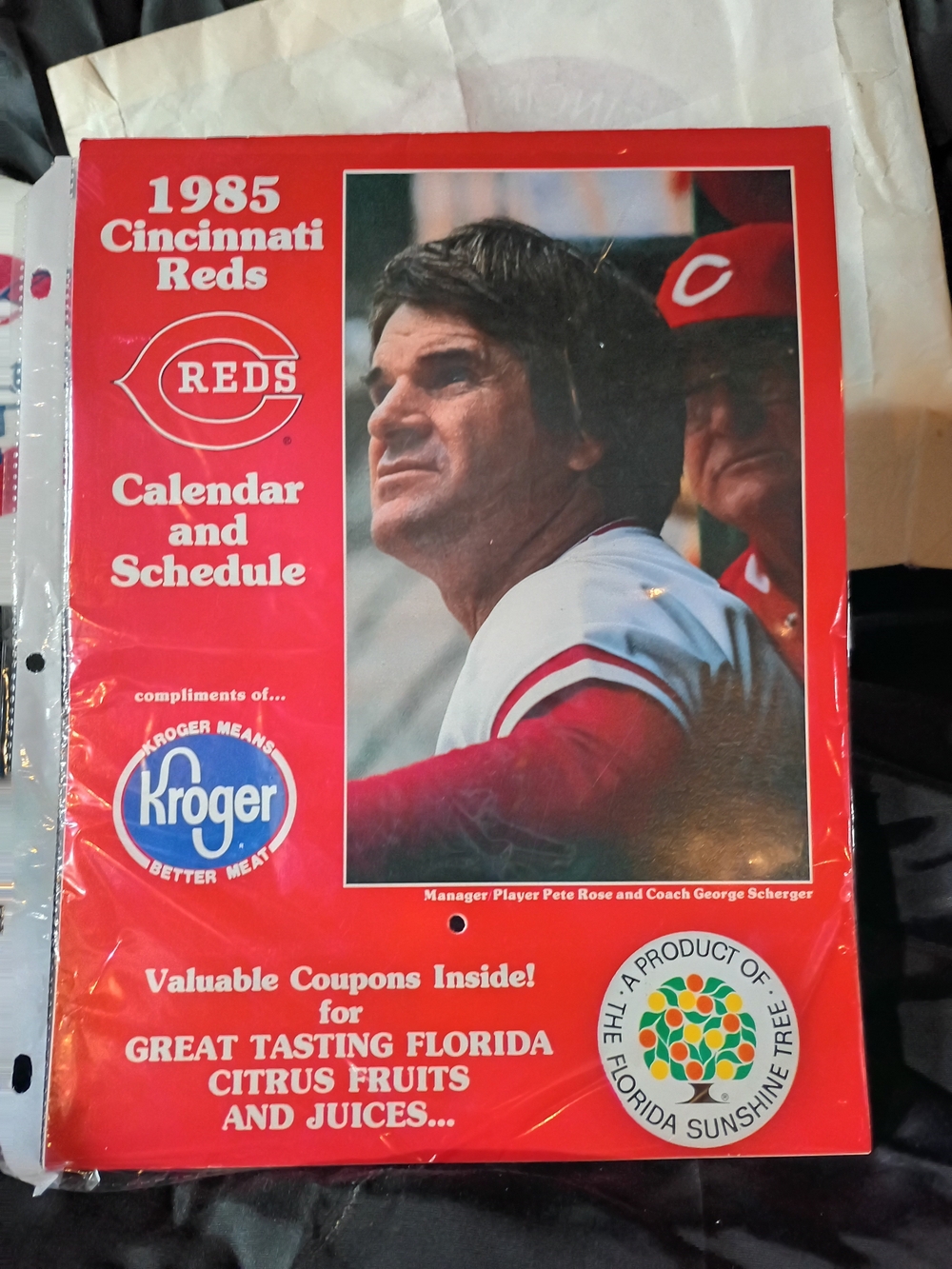 Cincinnati Reds Memorabilia - Set#1. - Picture 3 of 5